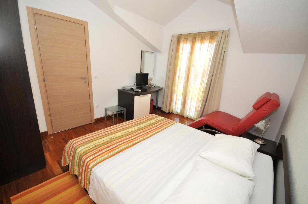 Apartments & Rooms Villa Maslina Trogir Room photo
